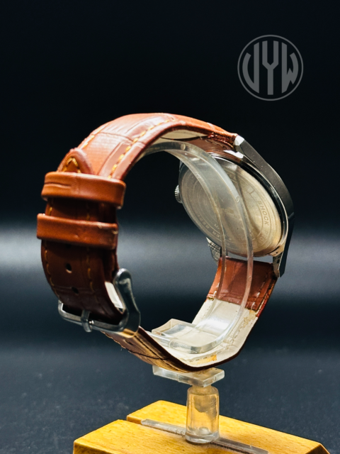 Rare Vintage HMT Yellow Pilot Dial Hand Winding {Hand winding} Men's Watch Movement 17 Jewels - Image 3