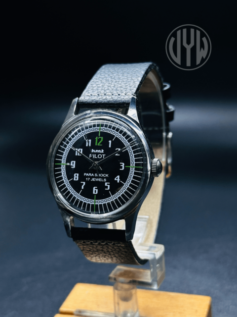 Rare Vintage HMT Black Pilot Dial Hand Winding {Hand winding} Men's Watch Movement 17 Jewels - Image 3