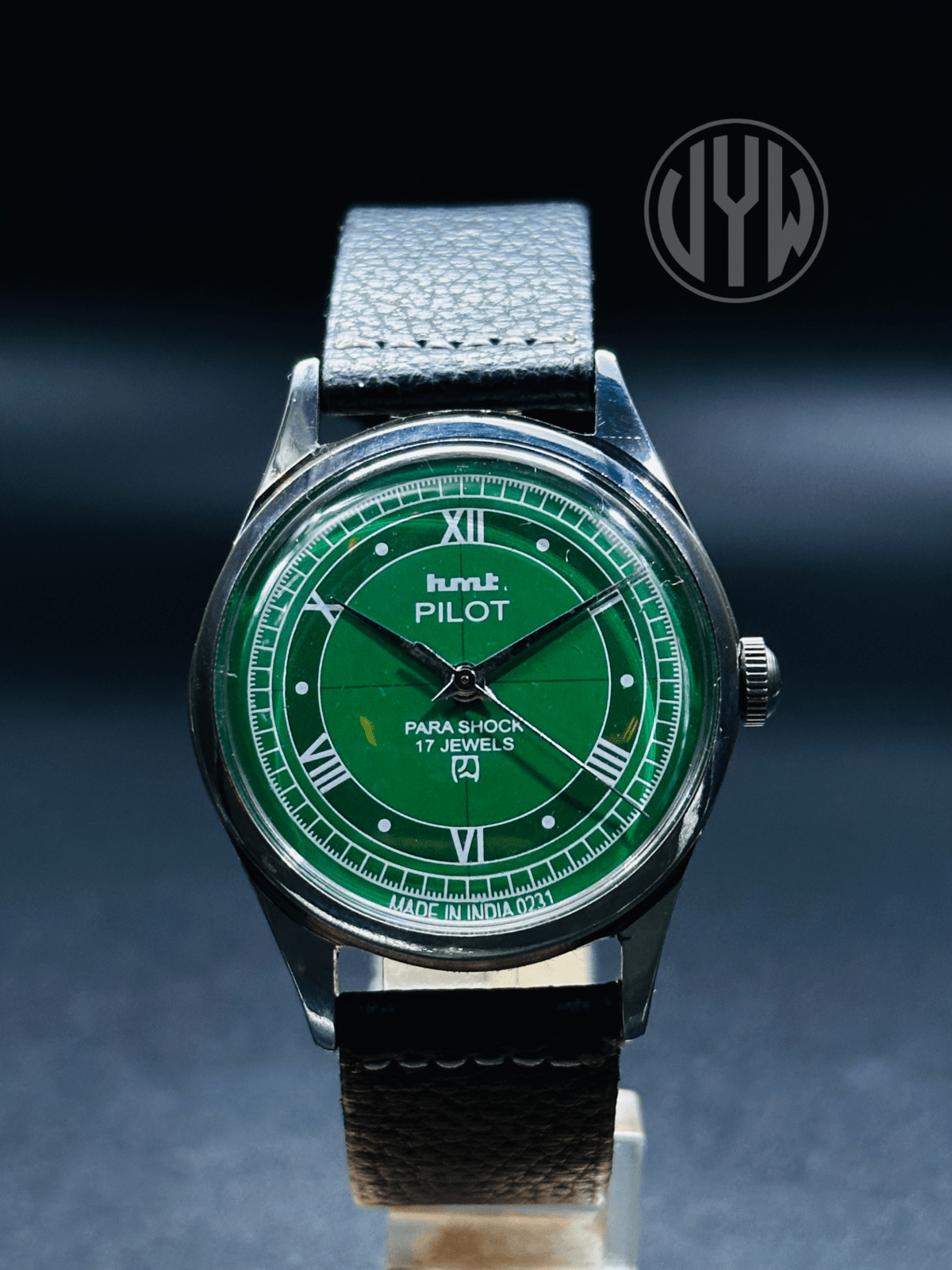 Rare Vintage HMT Green Pilot Dial Hand Winding {Hand winding} Men’s Watch Movement 17 Jewels