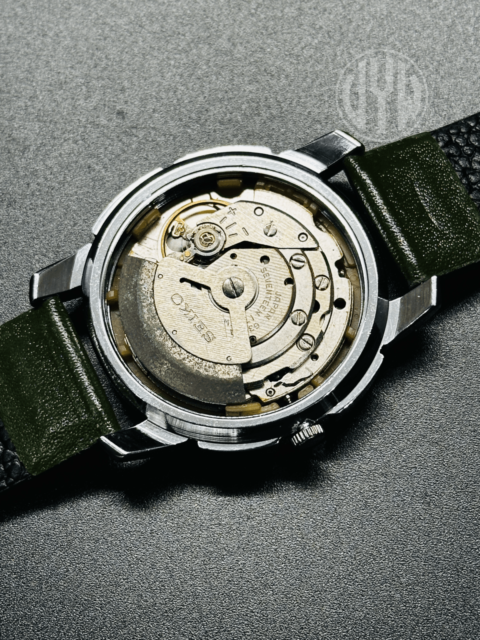 Vintage Seiko 5 Automatic Green dial silver Case Day/Date Caliber No.6309 Wrist Watch Japan Made - Image 3