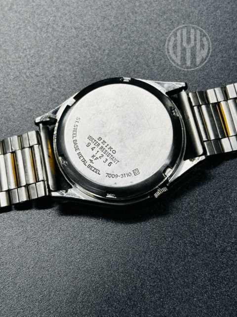 Rare Vintage Seiko 5 Automatic Silver Dial silver Case Day/Date Caliber No.7009A 17Jewels Men,s  Wrist Watch Japan Made - Image 7