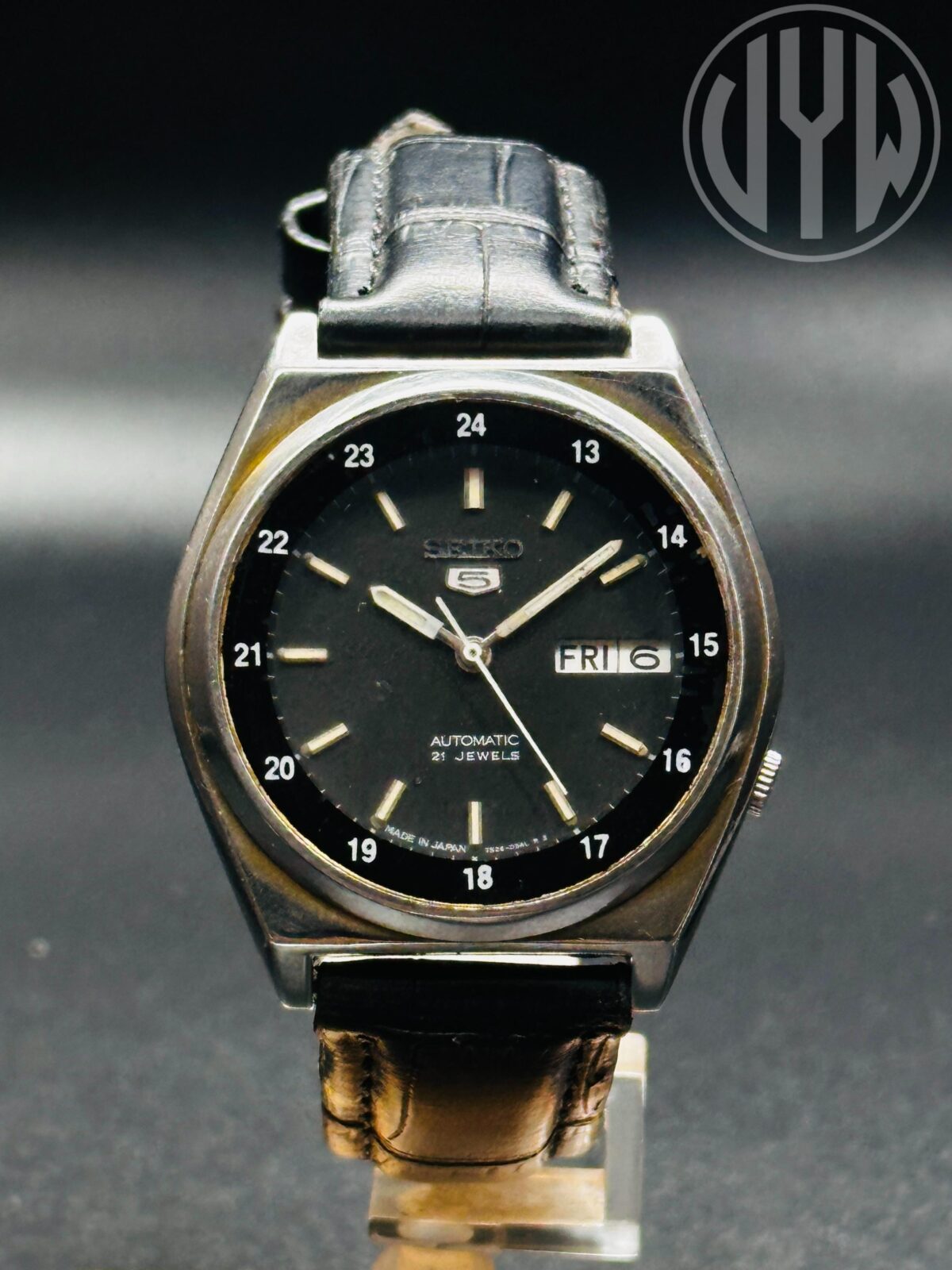 Vintage Seiko 5 Automatic Black Dial silver Case Day/Date Caliber No.7s26 | 21 jewels Wrist Watch Japan Made